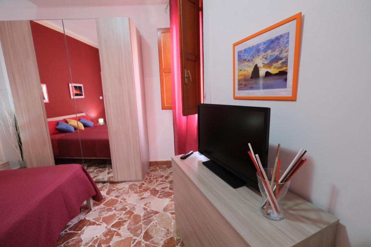 Il Vecchio Bastione Villa อาชิ กัสเตลโล ภายนอก รูปภาพ